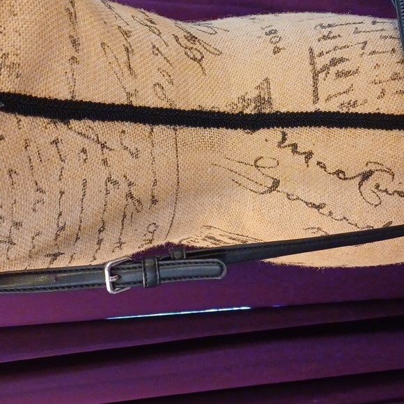 COPY - Nwot D.K.N.Y. Black/white graphitti NEW YORK NEVER SLEEPS DOUBLE ZIP ON … - Picture 9 of 12